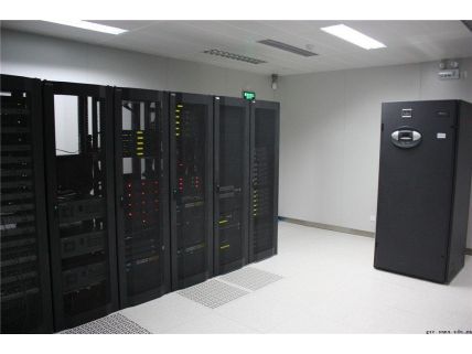 机房空调安装效果图 机房空调安装效果图